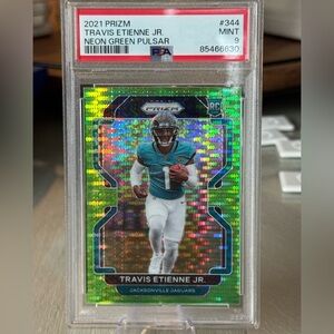 2021 Travis Etienne Jr Rookie Panini Prizm Neon Green Pulsar PSA 9